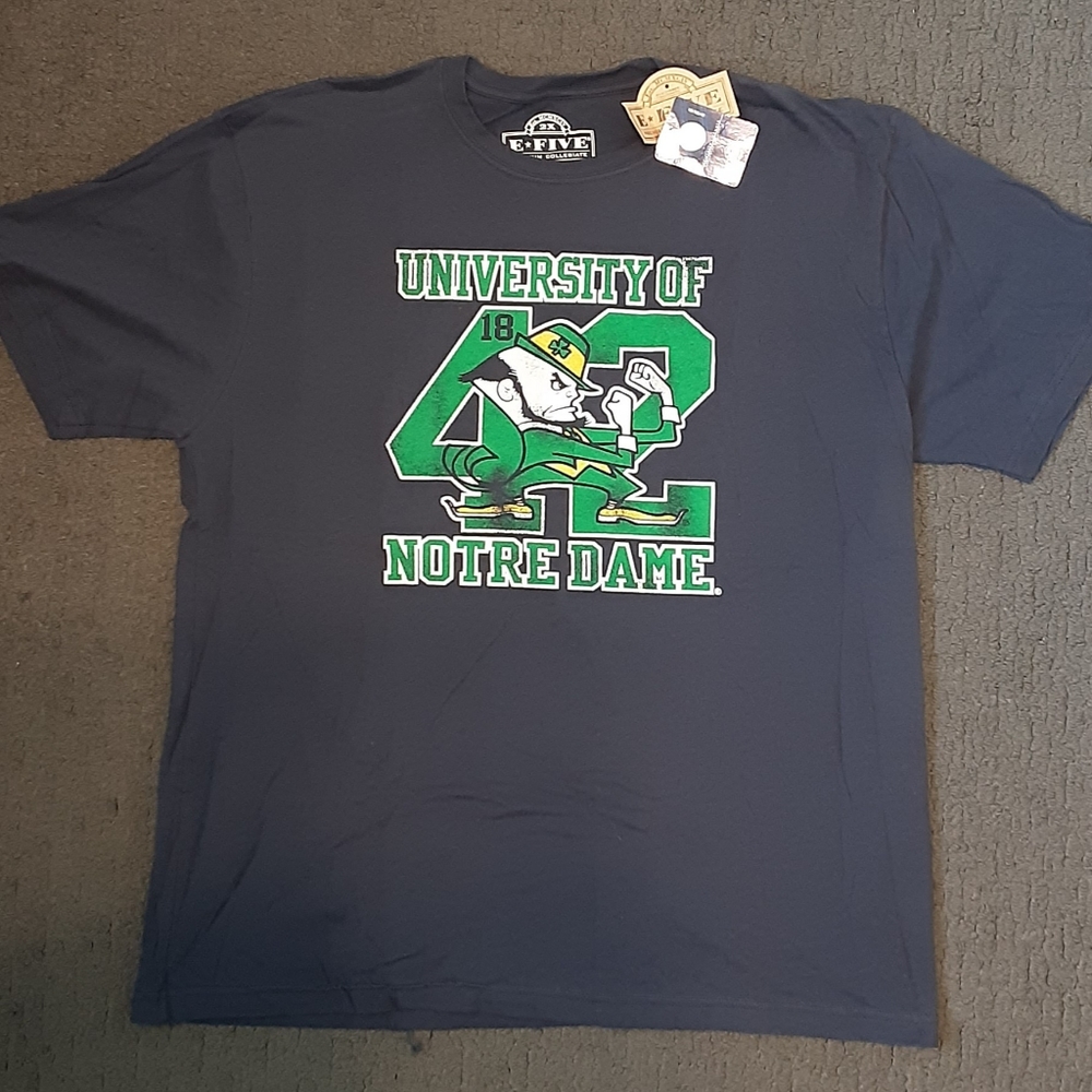 NWT University of Notre Dame Mens Short Sleeve TShirt~2X~Leprechaun Graphic